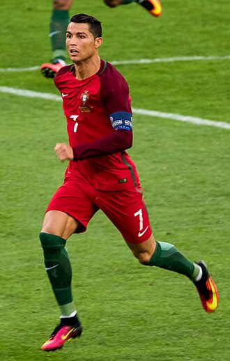 Piłkarski Komplet Strój Dziecięcy Portugalia 2016 Home Retro