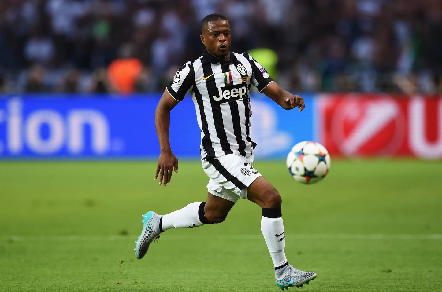 Komplet Piłkarski Dziecięcy Juventus Turyn 2014/2015 Home Retro