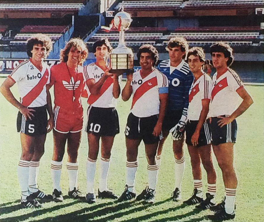 Koszulka Piłkarska River Plate 1986 Home Retro