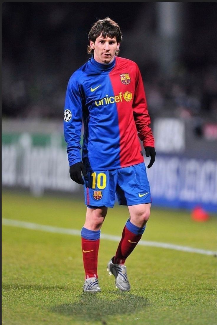 Piłkarski Komplet Dziecięcy FC Barcelona 2008/2009 Home Retro Dł Rękaw