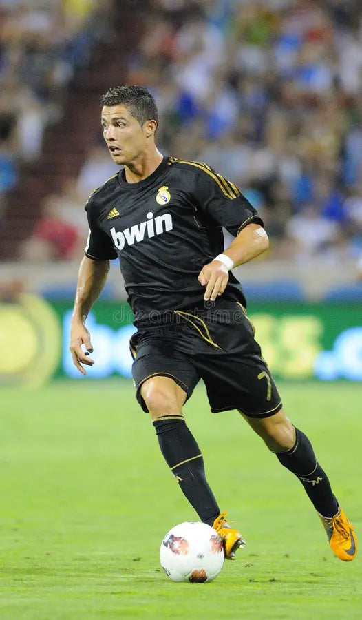 Piłkarski Komplet Strój Dziecięcy Real Madryt 2011/2012 Away Retro