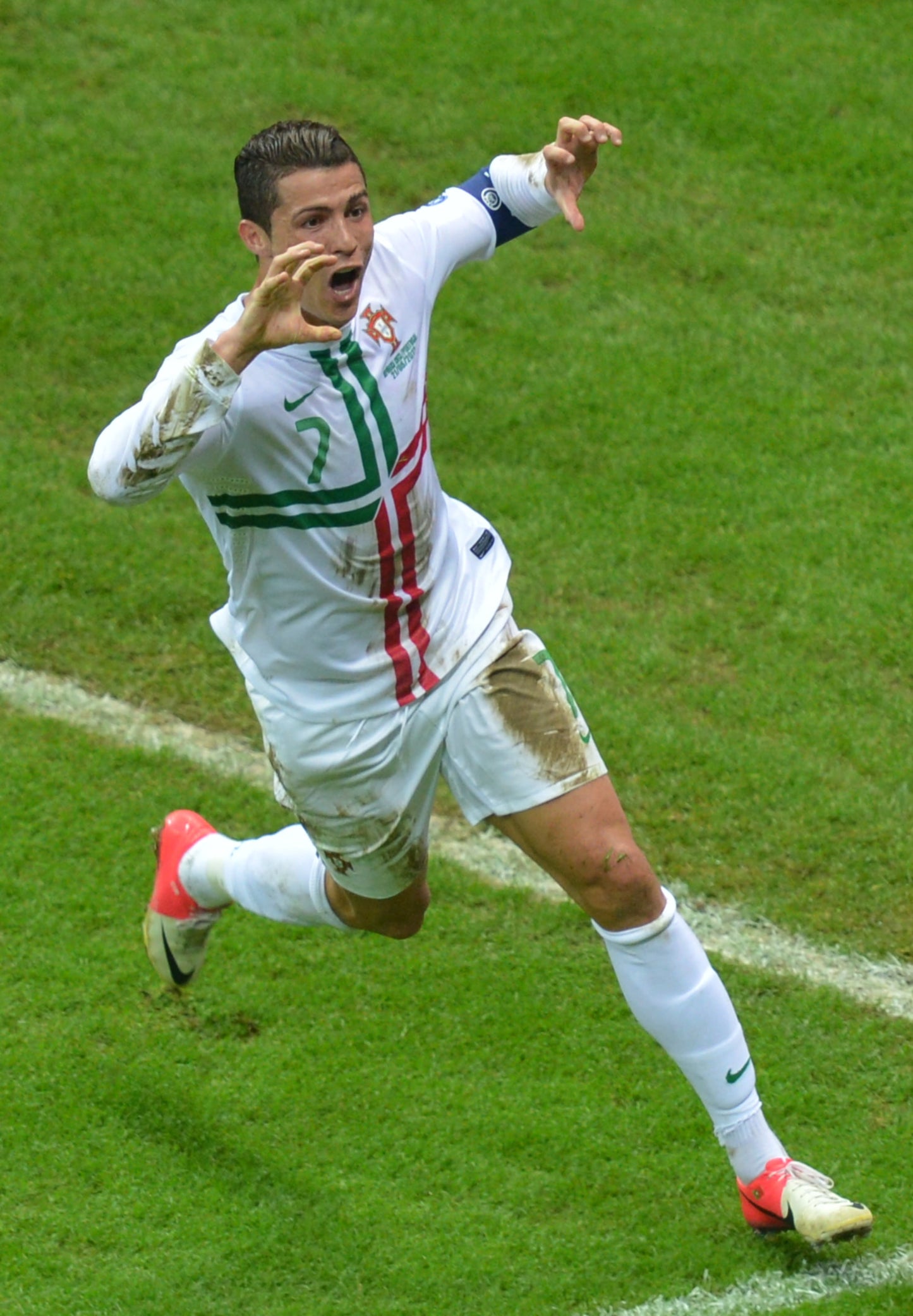 Piłkarski Komplet Strój Dziecięcy Portugalia 2012 Away Retro