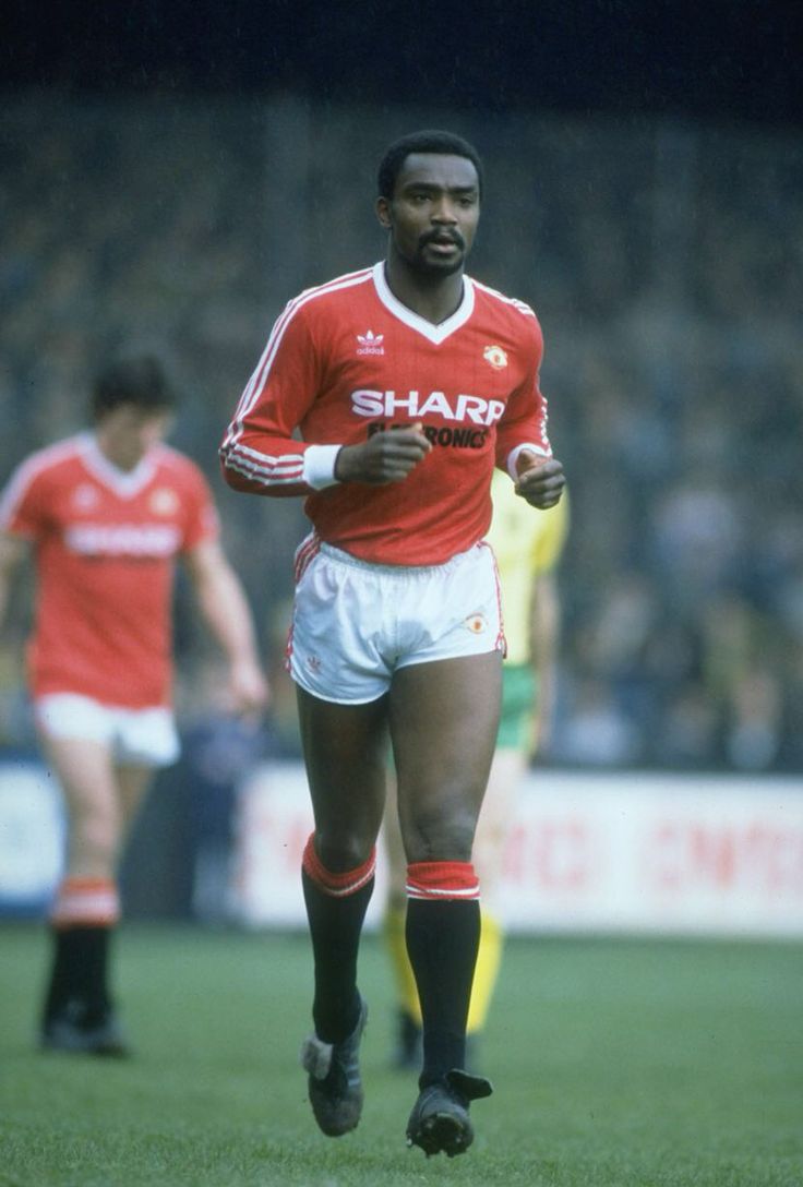 Koszulka Piłkarska Manchester United 1982/1983 Home Retro