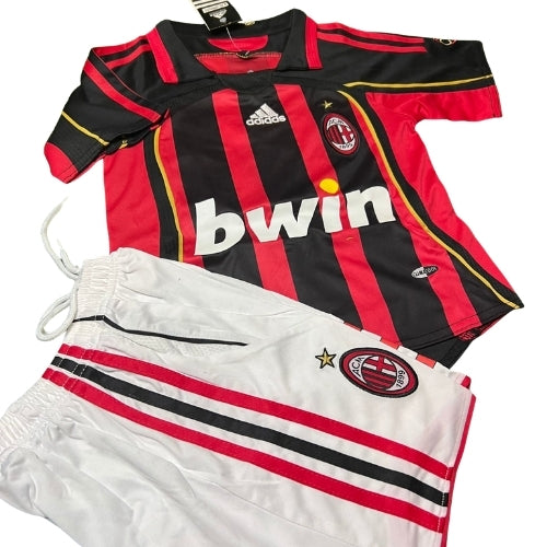Piłkarski Komplet Strój Dziecięcy AC Milan 2006/2007 Home Retro