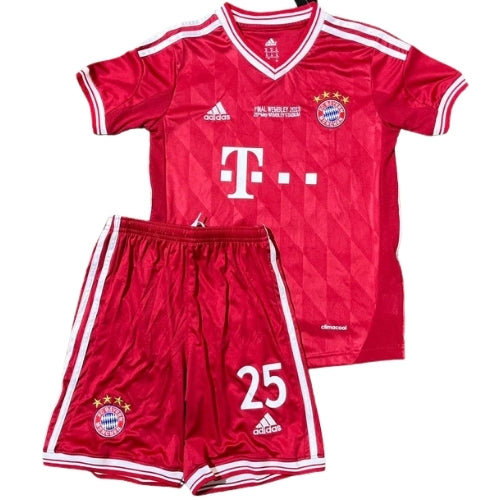 Komplet Piłkarski Dziecięcy FC Bayern Monachium 2012/2013 Home UCL Final Retro