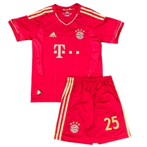 Komplet Piłkarski Dziecięcy FC Bayern Monachium 2012/2013 Home Retro