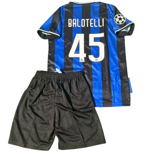 Piłkarski Komplet Strój Dziecięcy Inter Mediolan 2009/2010 Home Retro