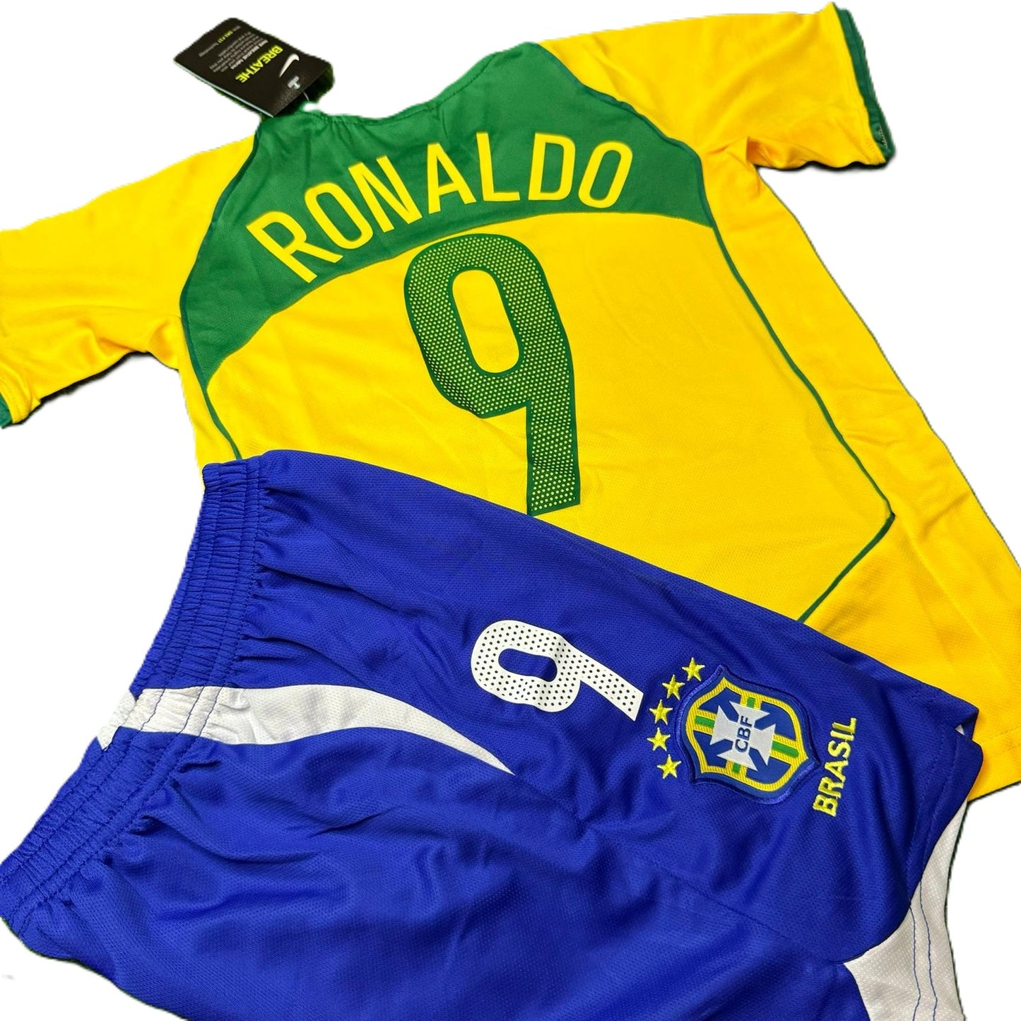 Piłkarski Komplet Strój Dziecięcy Brazylia 2004 Home Retro