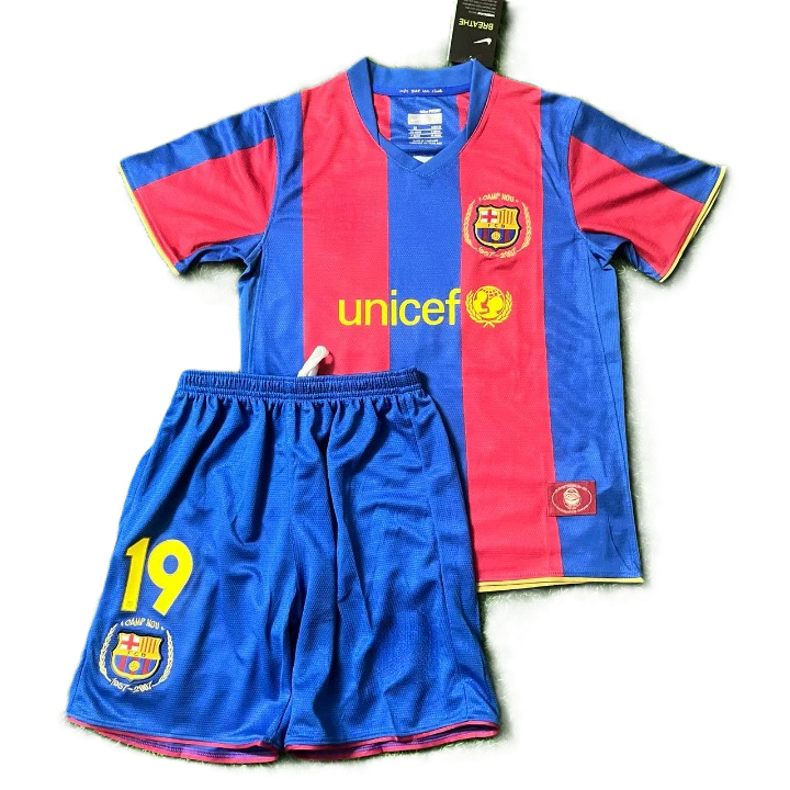 Piłkarski Komplet Strój Dziecięcy FC Barcelona 2007/2008 Home Retro