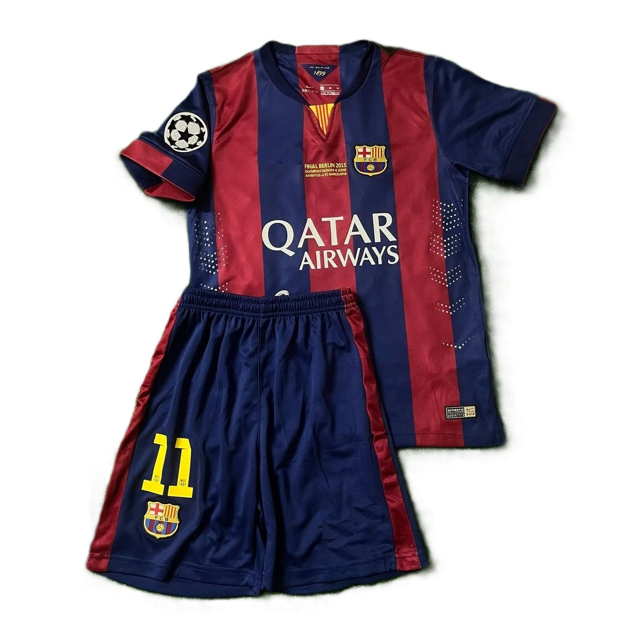 Piłkarski Komplet Strój Dziecięcy FC Barcelona 2014/2015 Home Retro