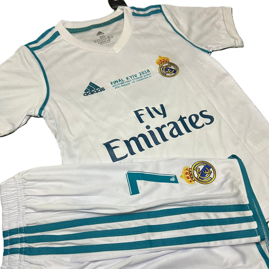 Komplet Piłkarski Dziecięcy Real Madryt 2017/2018 Home Retro