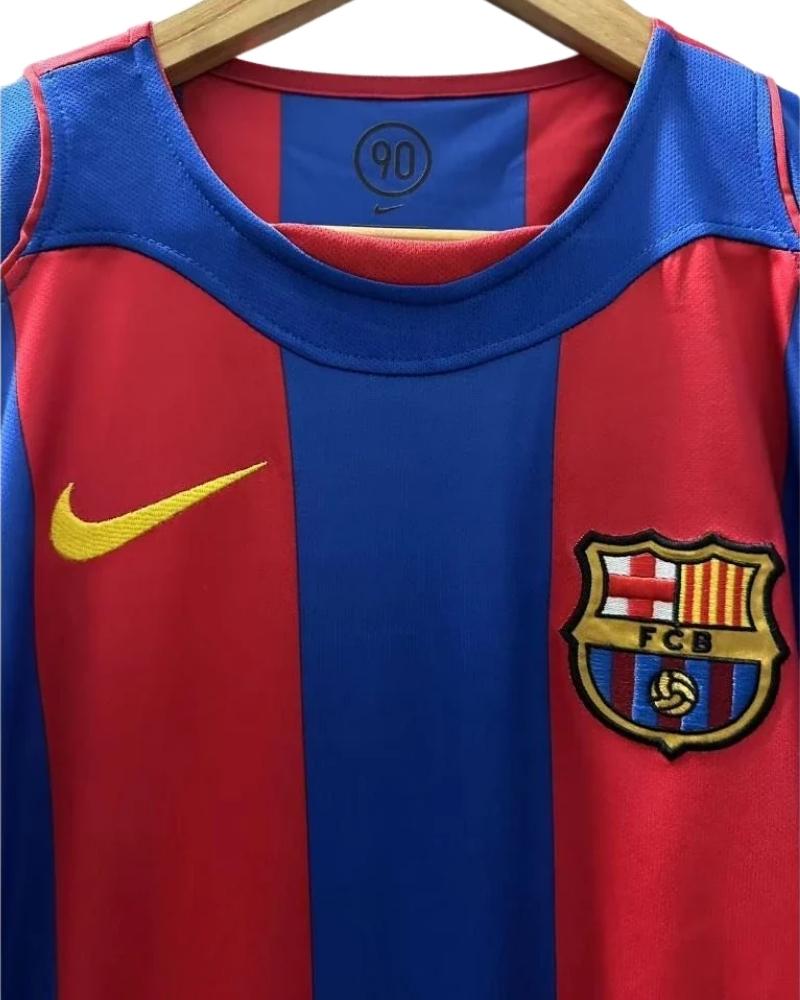Koszulka_Pikarska_FC_Barcelona_20042005_Home_Retro