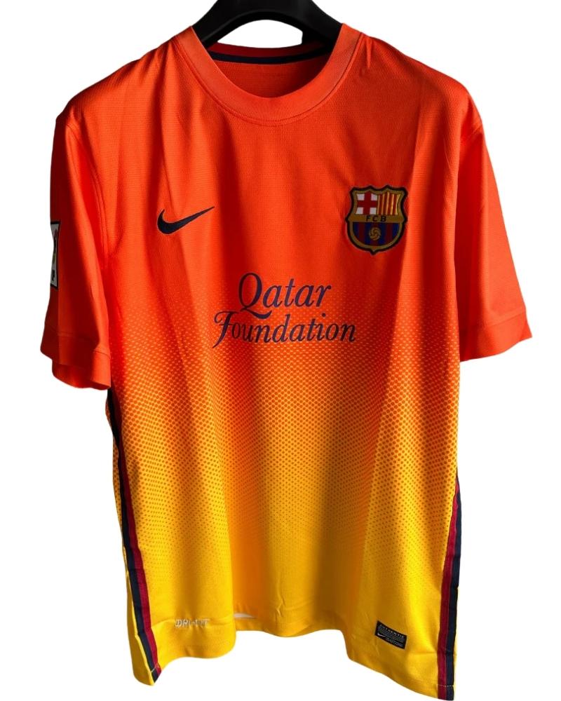 Koszulka_Pikarska_FC_Barcelona_20122013_Away_Retro