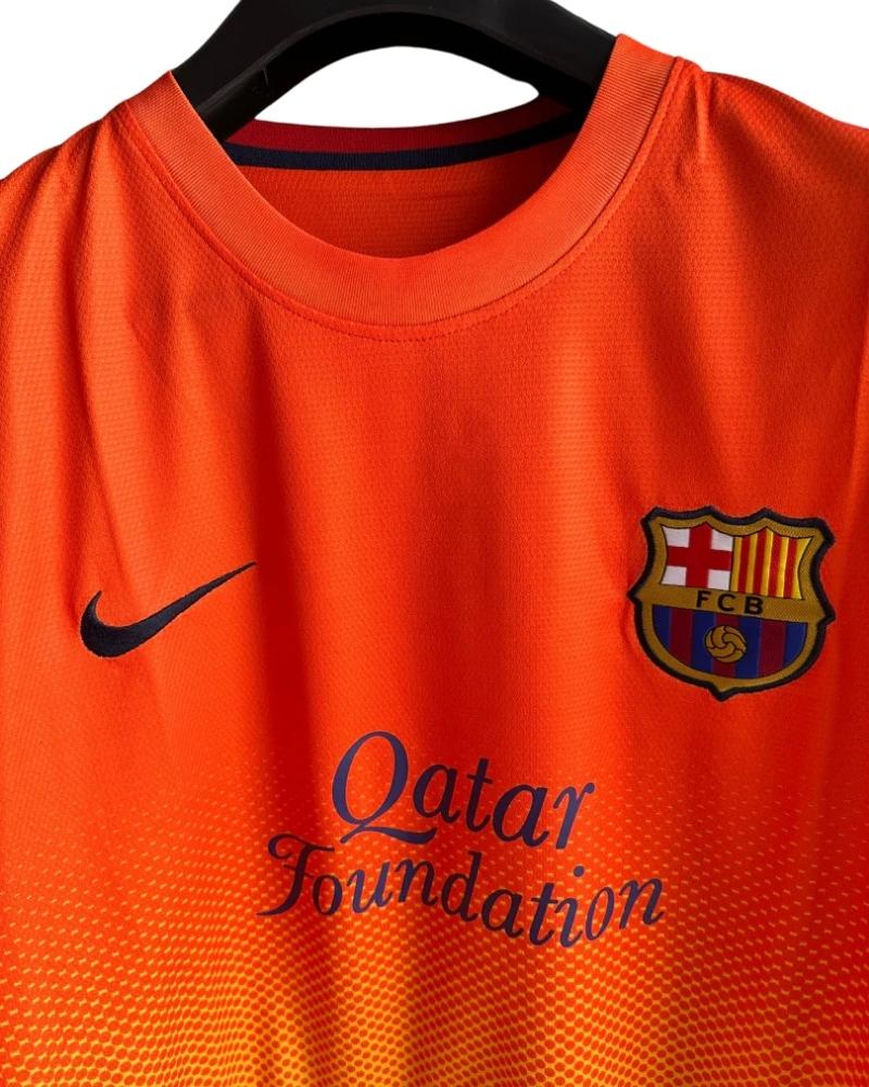 Koszulka_Pikarska_FC_Barcelona_20122013_Away_Retro