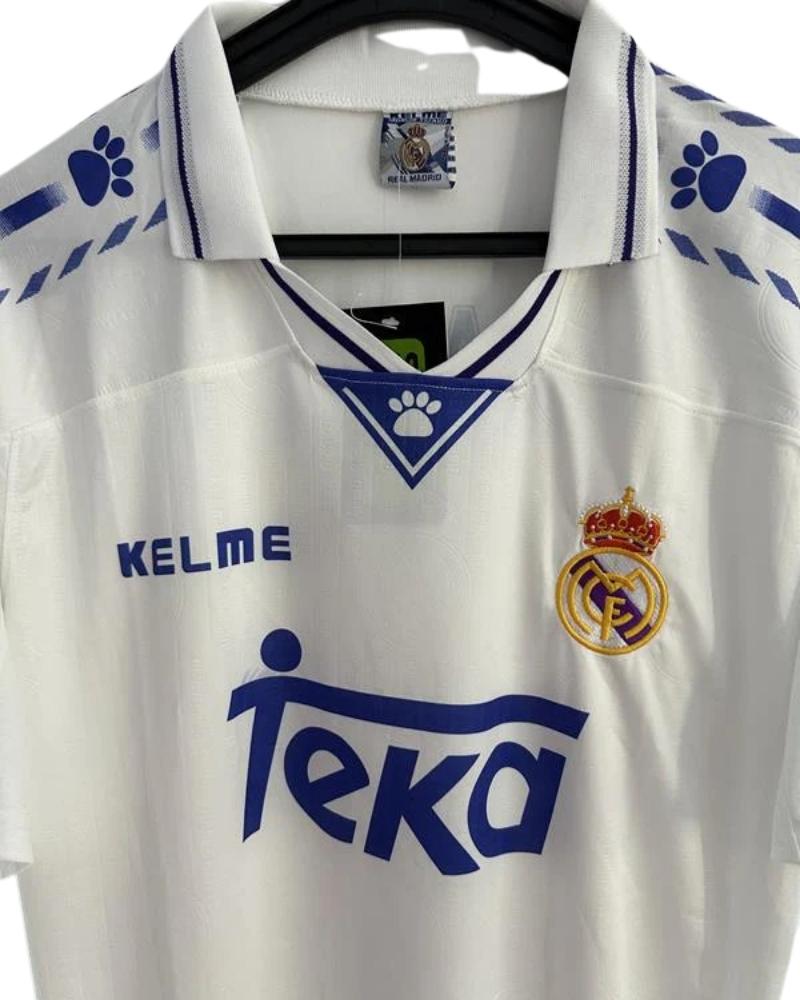 Koszulka_Pikarska_Real_Madryt_19961997_Home_Retro