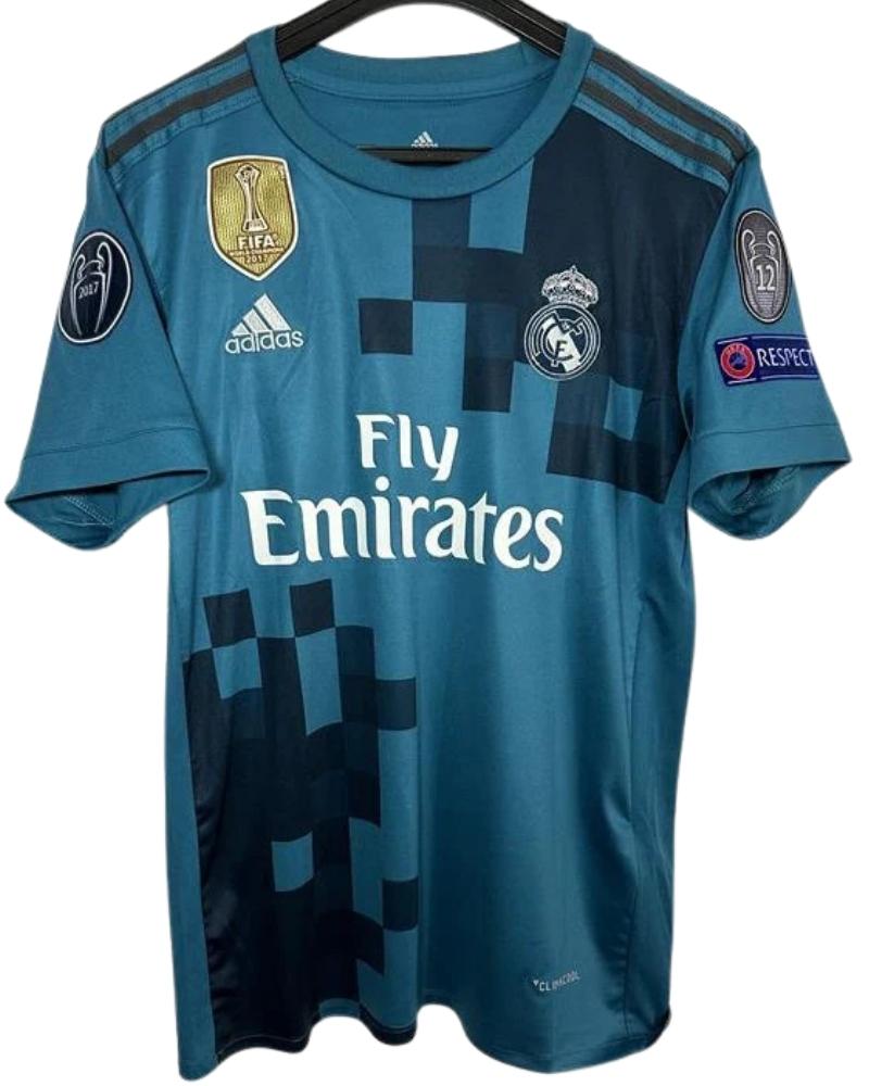 Koszulka_Pikarska_Real_Madryt_20172018_Away_Retro