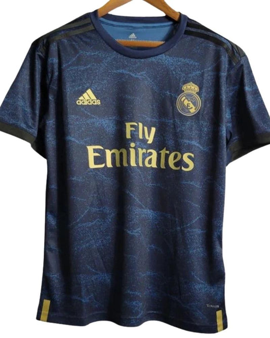 Koszulka_Pikarska_Real_Madryt_20192020_Away_Retro