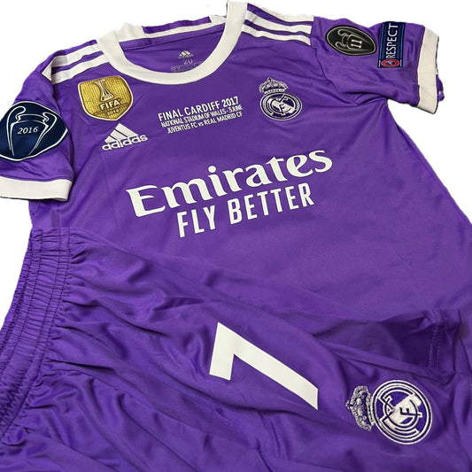 Komplet Dziecięcy Strój Piłkarski Real Madryt UCL Final 2016/2017 Away Retro