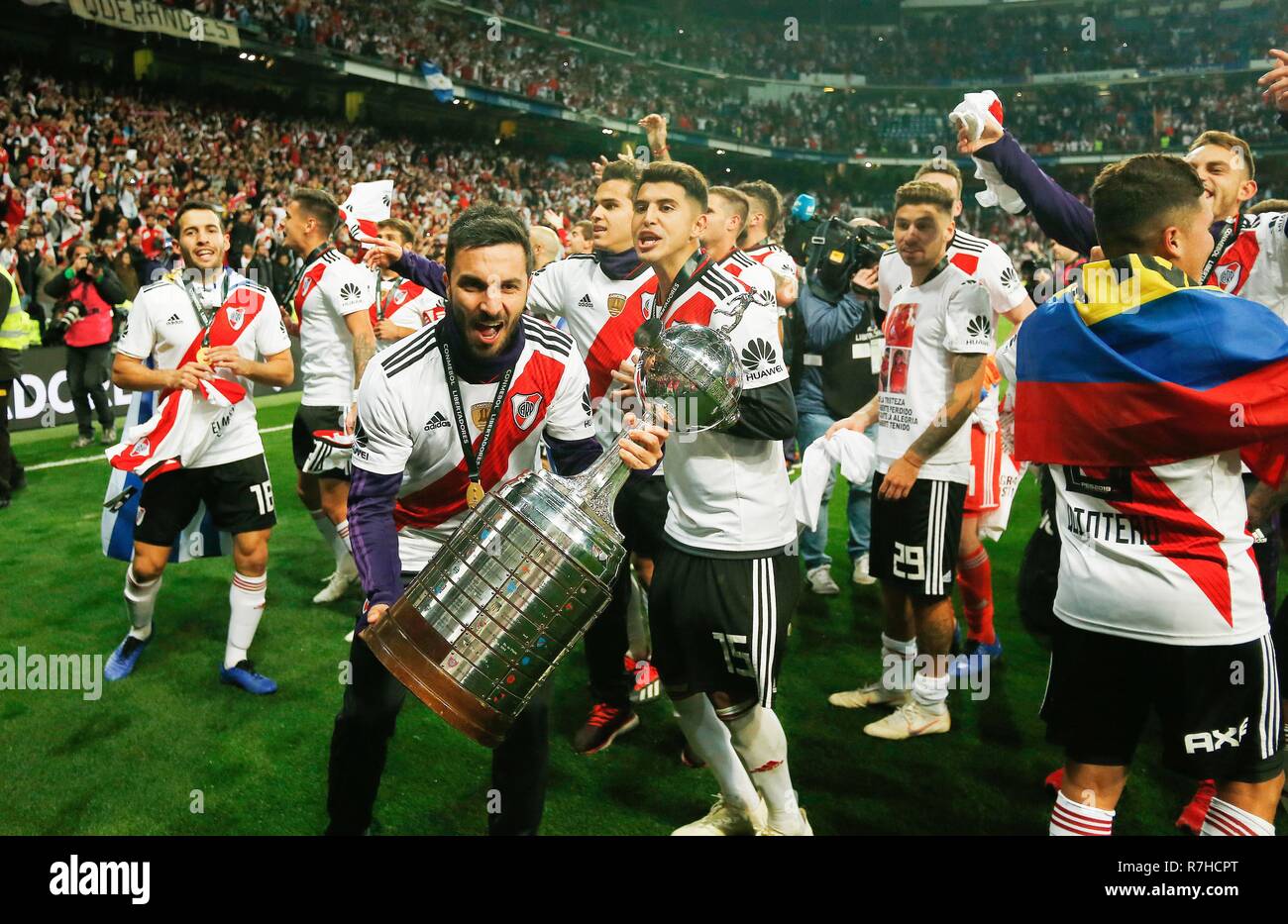 Koszulka Piłkarska River Plate 2018/2019 Copa Libertatores Final Home Retro