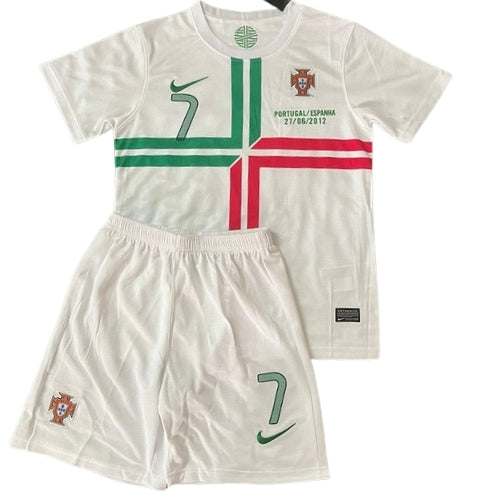 Piłkarski Komplet Strój Dziecięcy Portugalia 2012 Away Retro