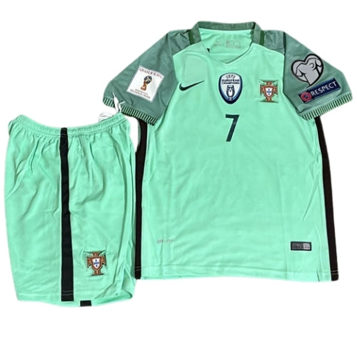 Piłkarski Komplet Strój Dziecięcy Portugalia 2016 Away Retro