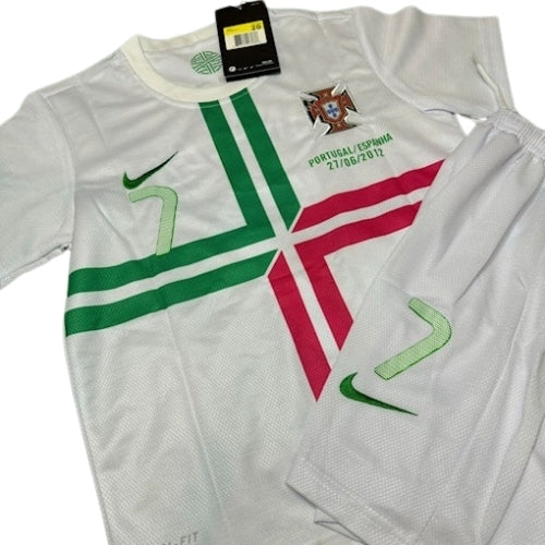 Piłkarski Komplet Strój Dziecięcy Portugalia 2012 Away Retro