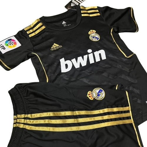 Piłkarski Komplet Strój Dziecięcy Real Madryt 2011/2012 Away Retro