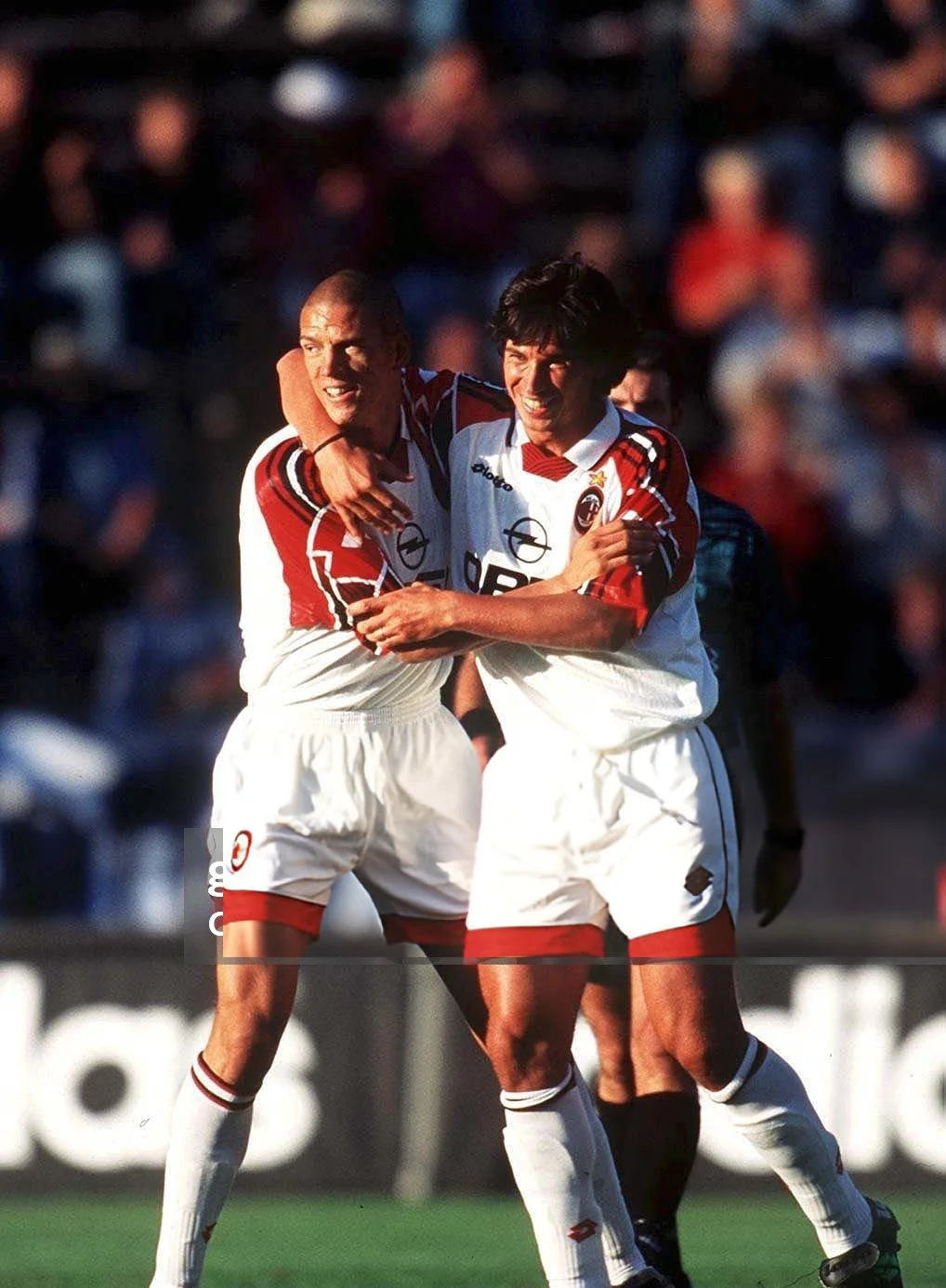 Koszulka Piłkarska AC Milan 1997/1998 Away White Retro