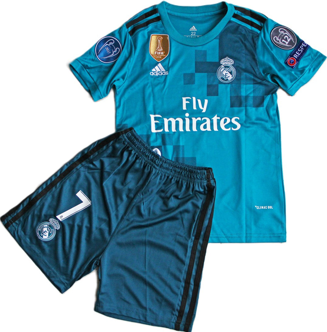 Komplet Piłkarski Dziecięcy Real Madryt 2017/2018 Away Retro