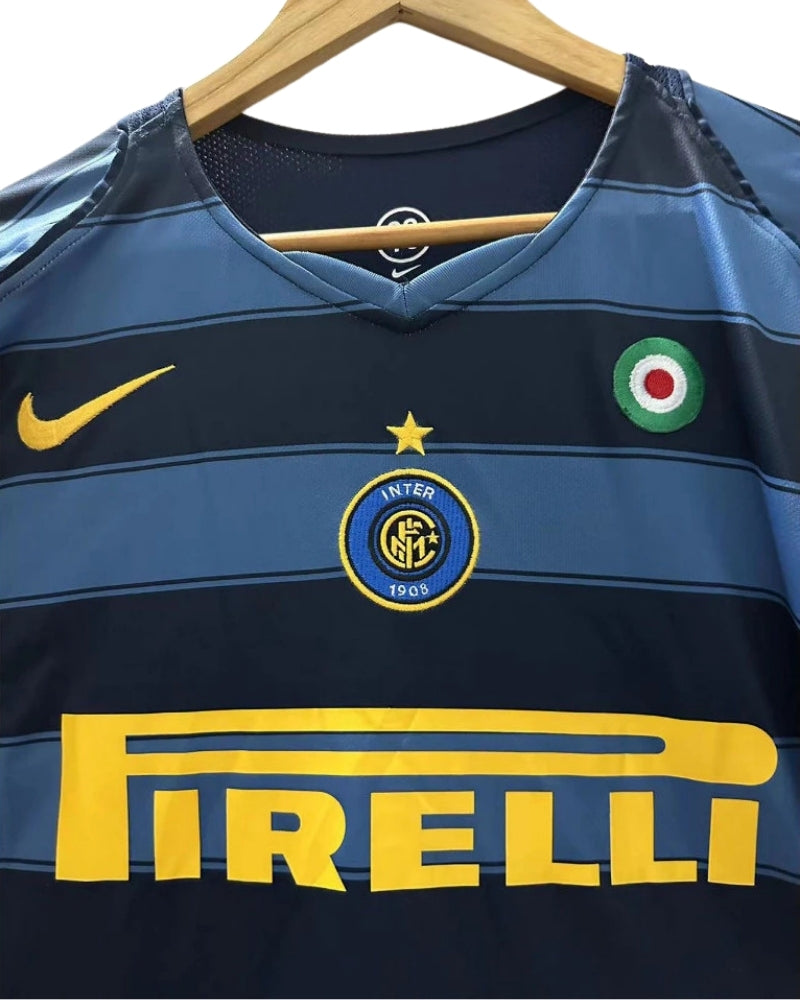Koszulka Piłkarska Inter Mediolan 2004/2005 3rd Retro