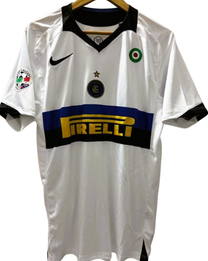 Koszulka Piłkarska Inter Mediolan 2005/2006 Away Retro