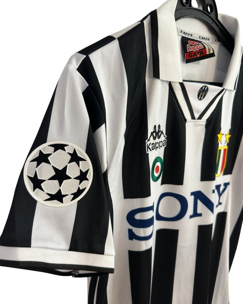 Koszulka Piłkarska Juventus Turyn 1995/1996 Home Retro