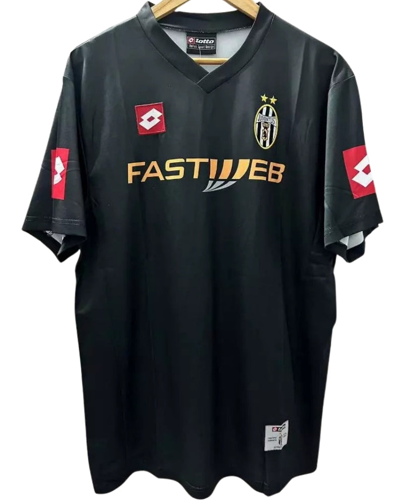 Koszulka Piłkarska Juventus Turyn 2001/2002 Away Retro