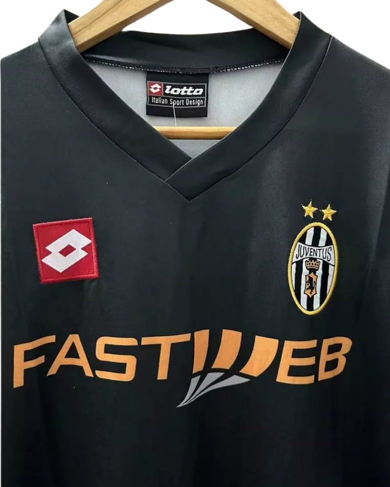 Koszulka Piłkarska Juventus Turyn 2001/2002 Away Retro