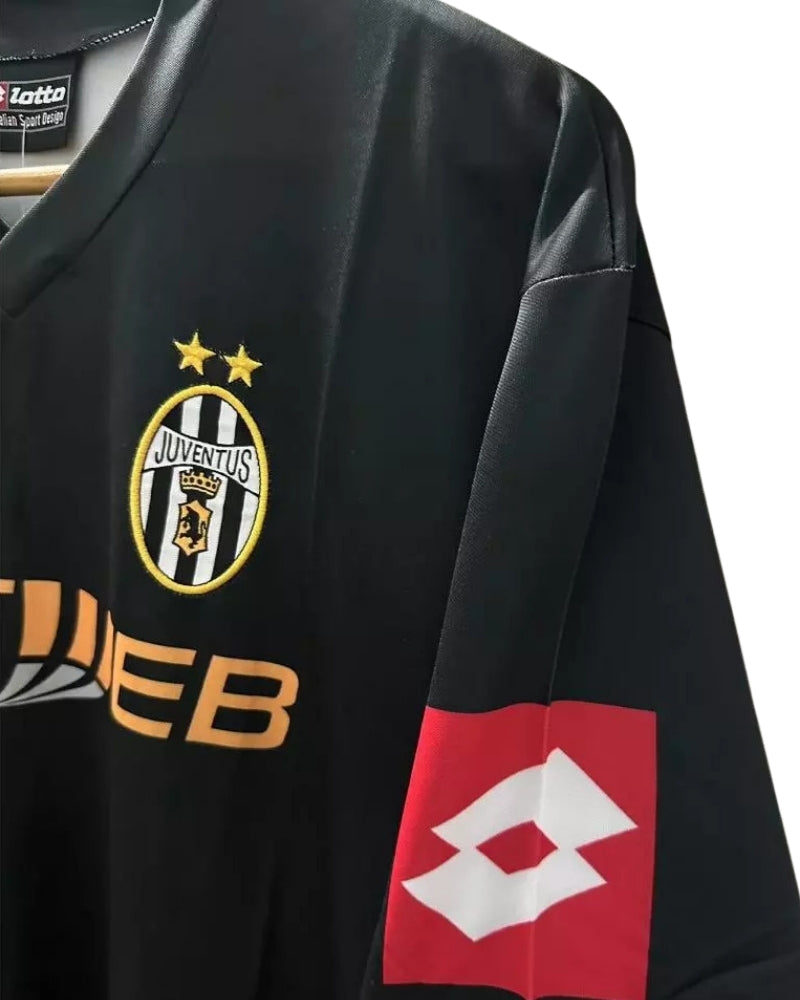 Koszulka Piłkarska Juventus Turyn 2001/2002 Away Retro
