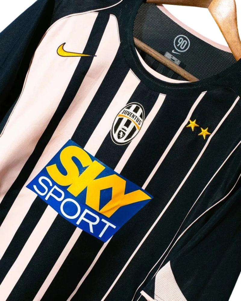 Koszulka Piłkarska Juventus Turyn 2004/2005 3rd Retro